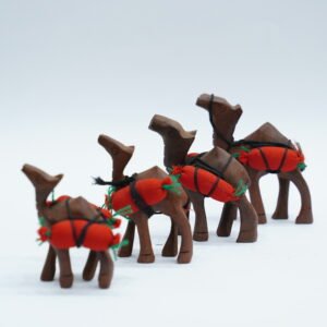 4-Piece Wooden Camel Set – A Complete Desert-Inspired Collection