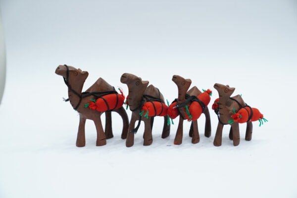 4-Piece Wooden Camel Set – A Complete Desert-Inspired Collection