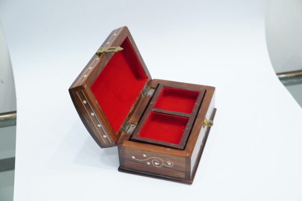 Handcrafted Wooden Boxes – Timeless Elegance