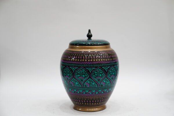 Wooden Candy Jar - A Thoughtful Gift for Friends and Family