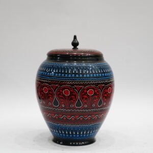 Wooden Candy Jar - A Thoughtful Gift for Friends and Family